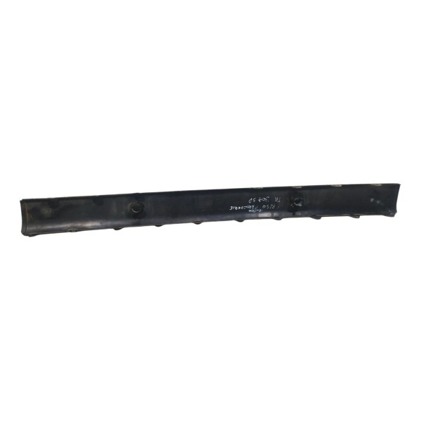 Friso Moldura Central Para Choque Traseiro Peugeot 307 Sedan