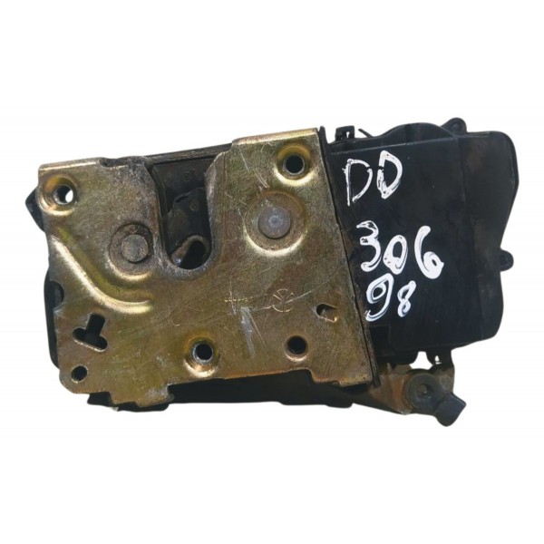 Fechadura Porta Dianteira Direita Peugeot 306 1998