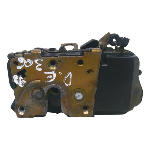 Fechadura Porta Dianteira Esquerda Peugeot 306 1998