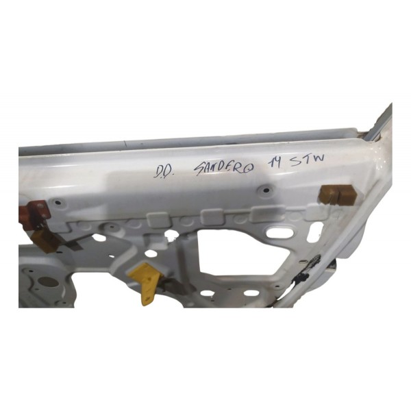 Porta Dianteira Direita Renault Sandero Stepway Com Detalhe