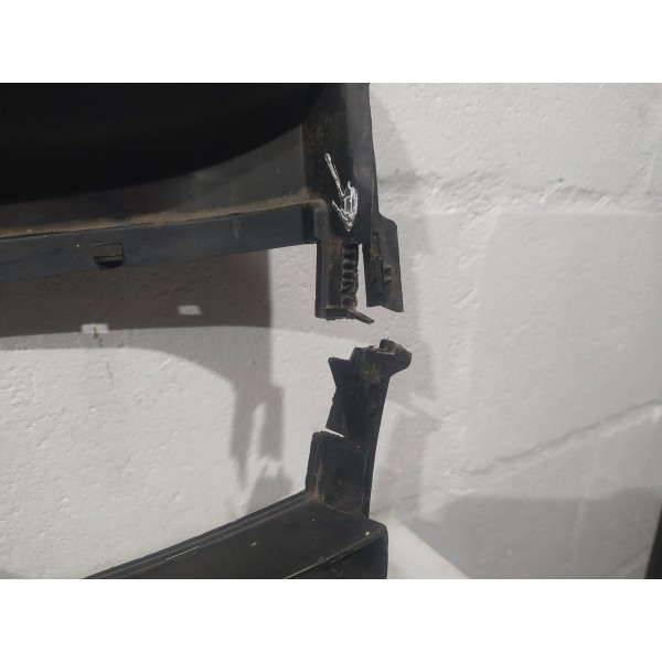 Grade Radiador Para Choque Citroen C3 Aircross Com Detalhes